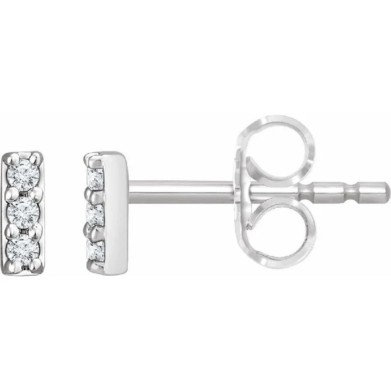 Curata 14k White Gold Polished .05 Dwt Diamond Bar Earrings