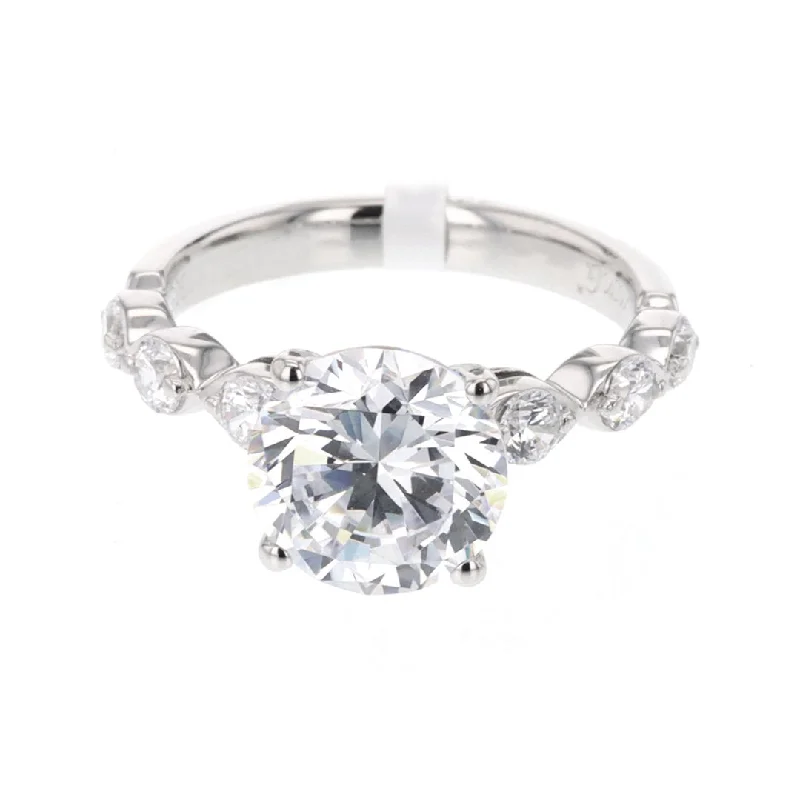 0.45 ctw Diamond Solitaire Engagement Ring