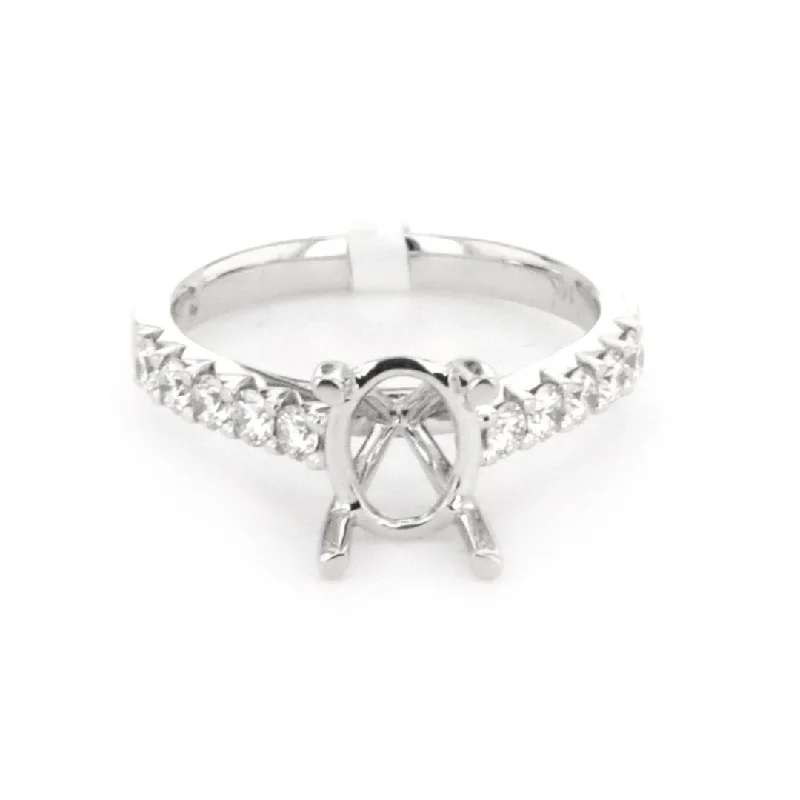 0.49 ctw Diamond Solitaire Engagement Ring